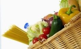 Comerciantes favorecen gobierno autorice baja artículos básicos.