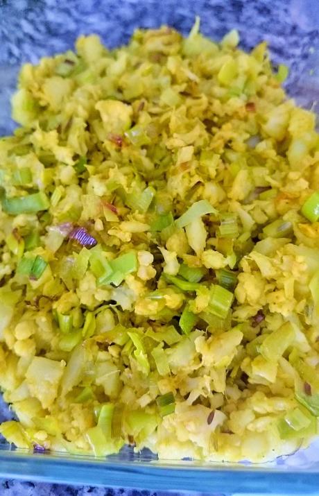 Rollitos veganos de masa filo con coliflor y pesto