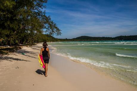 Paseando por las playas de la isla, Koh Rong Paseando por las playas de la isla, Koh Rong