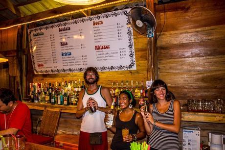 Preparándonos para hacer unos cocktails Preparándonos para hacer unos cocktails