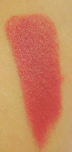 Labiales de líneal fijo Deborah: ¿Cuál es el tuyo? (review y swatches)