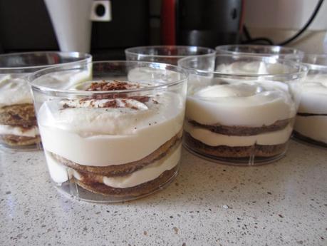 VASITOS DE TIRAMISÚ