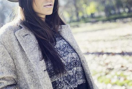 street style barbara crespo grey pepe jeans red boots fashion blogger outfit blog de moda street style barbara crespo grey pepe jeans red boots fashion blogger outfit blog de moda