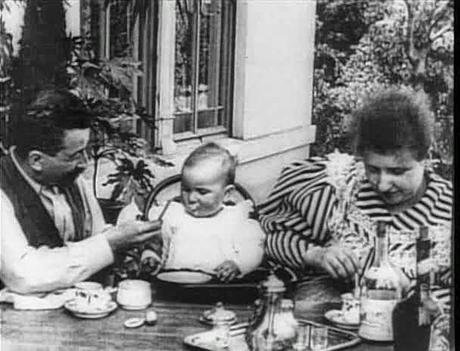 Cinecritica: La Comida del Bebe