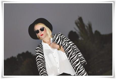 Nuestra bloguera de moda @Loqllevelarubia nos trae hoy… Orange bag is the new black