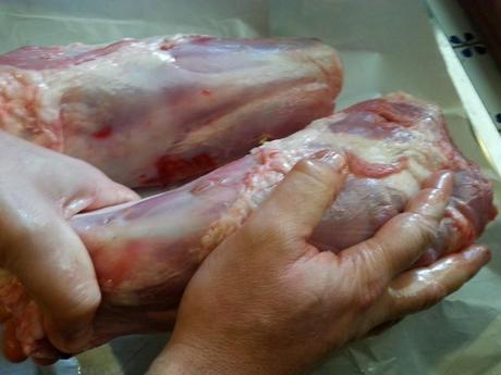 Jarretes de ternera con cebollas borettane stincovitello6