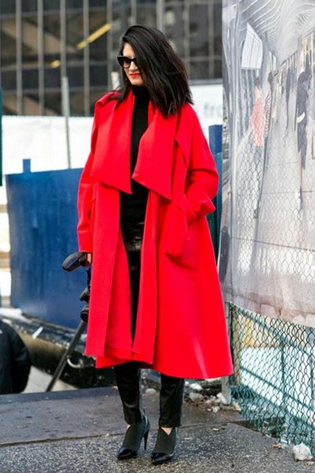 STREET STYLE INSPIRATION; THE RED TOUCH.-