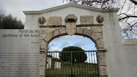 PORTA DO NÓ Y PORTA DOS NÓS EN VILA VIÇOSADentro del riqu...