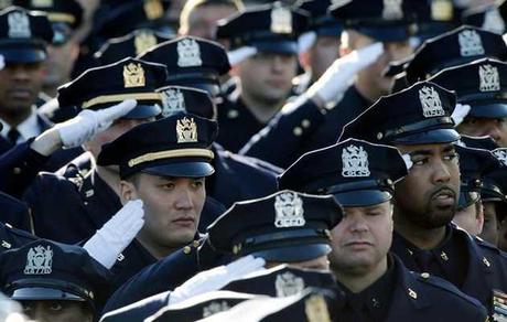 Funeral por policía evangélico asesinado en NY