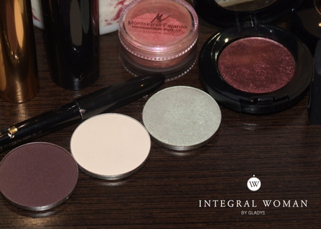 ♥ Sombra Daphne de Nabla Cosmetics. Look de Maquillaje