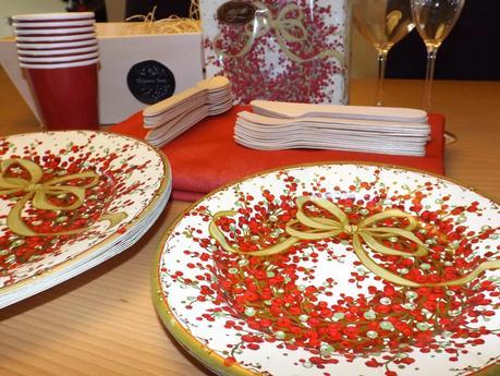 Cómo decorar una mesa de fiesta con Elegance Party