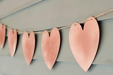 Diy: Guirnalda de corazones para decorar tu boda