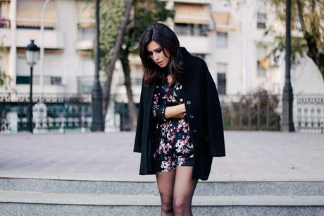 CHRISTMAS OUTFIT