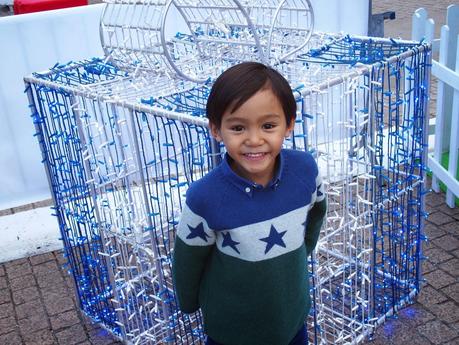 Alicia en ... Plaza de María Pita en Navidad ... nos preparamos para los Reyes Magos