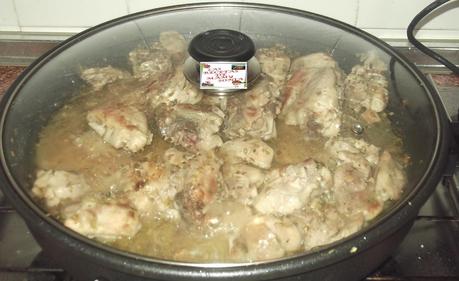 POLLO AL AJILLO EN PIZZA PAN