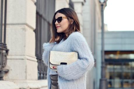 baby blue cardigan el corte inglés look, zara silver bag, rebeca celeste el corte inglés