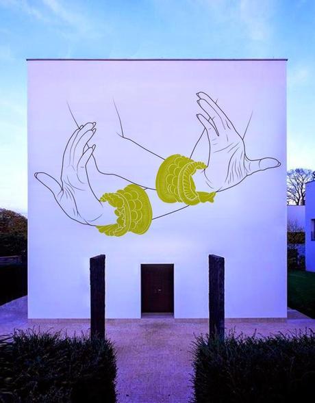 Fachadas contemporáneas con dibujos japoneses clásicos Fachadas contemporáneas con dibujos japoneses clásicos