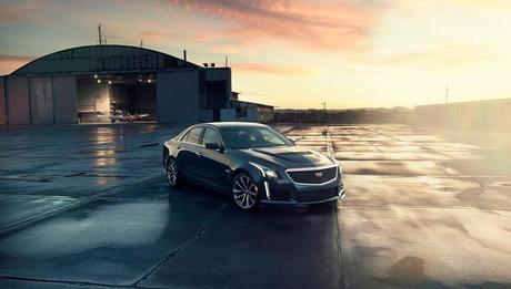 Nuevo-Cadillac-CTS-V-hangar