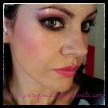 Maquillaje 11: Ahumado en negro y fucsia