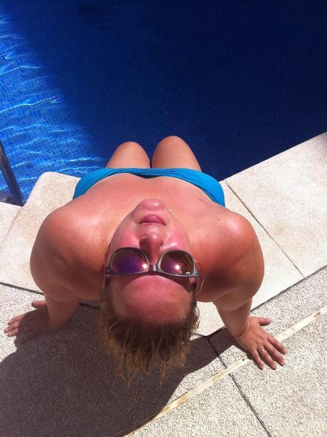 outfit nochevieja, noche vieja, personal shopper, los looks de mi armario, blogger madrid, talla grande, mujer real, curvy, repaso al año del blog, mo mejor de 2014, outfit, looks, http://www.loslooksdemiarmario.com/search/label/curvy%20plus%20fashion