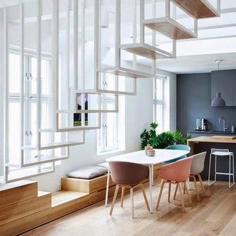 Hacia arriba, a por el 2015 con una selección de escaleras! Feliz año!!