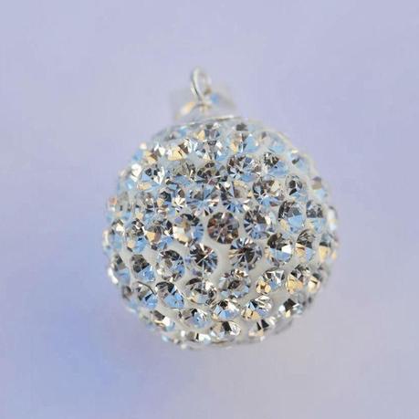 HECHO CON SWAROVSKI ELEMENTS