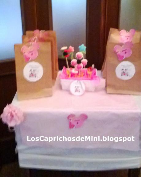 Candy bar o mesa con chuches