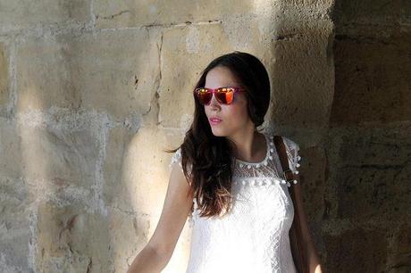 14945288629_a521d786e1_z