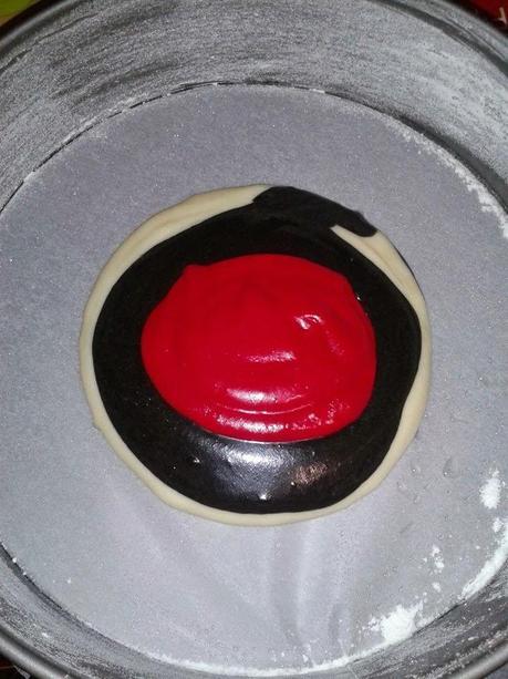 TARTA 18 AÑOS EN ROSA Y NEGRO PARA ROCIO