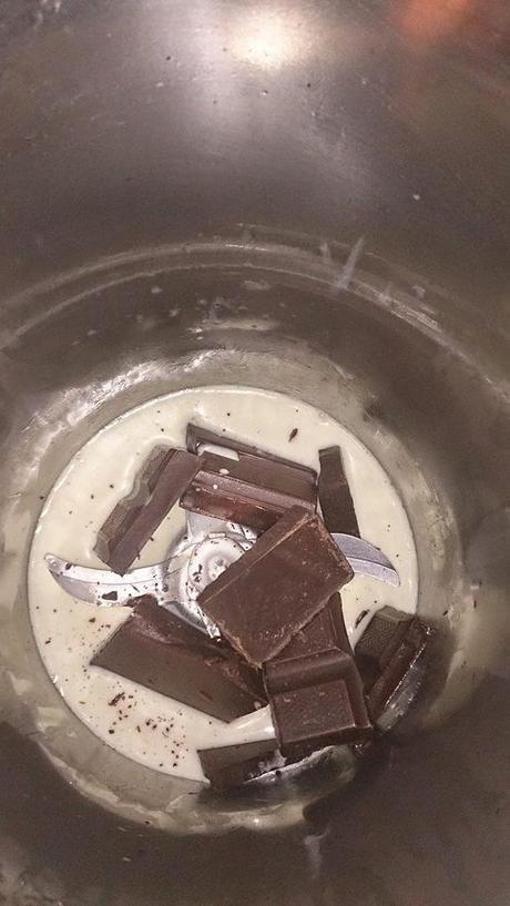 TARTA MOUSSE DE LECHE CONDENSADA CON CAFE Y CHOCOLATE TARTA MOUSSE DE LECHE CONDENSADA CON CAFE Y CHOCOLATE