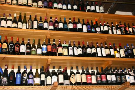 ¿Bodega o farmacia ?. Diez razones para tomar una copa de vino al día.