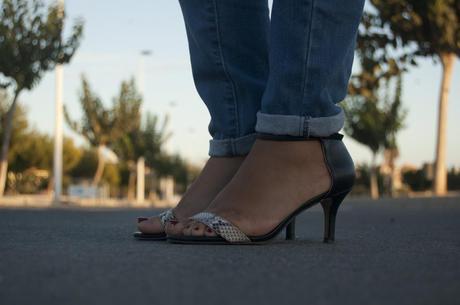 ::Dots, dots, dots::