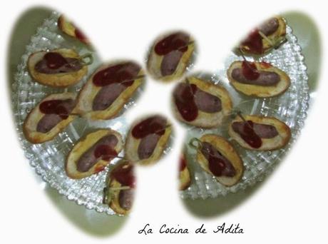 Canapés de salchichas con trufa