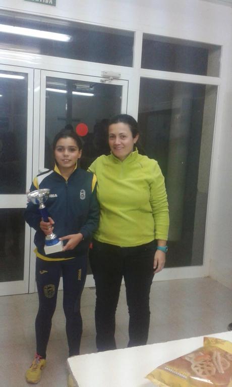 1000 Nadalenc. Despedida del año en el club d´atletismo Calella.