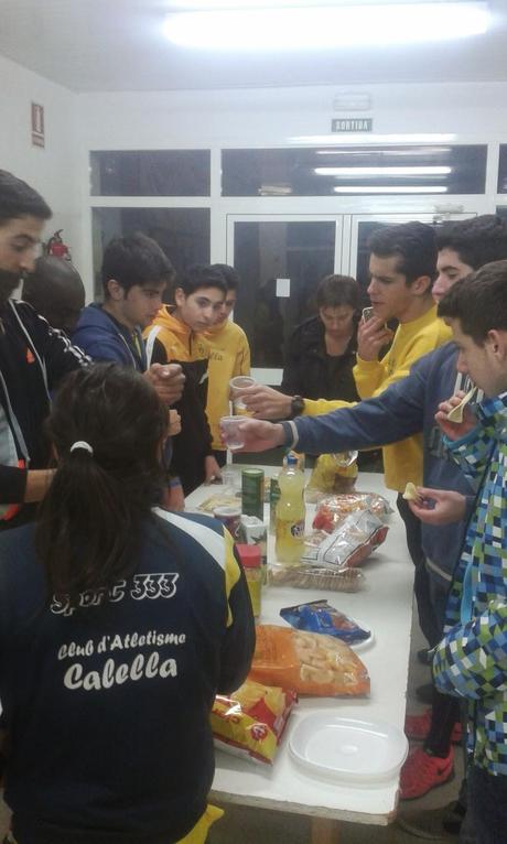 1000 Nadalenc. Despedida del año en el club d´atletismo Calella.