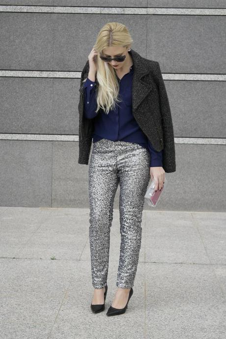 DECEMBER LOOKBOOK DECEMBER LOOKBOOK