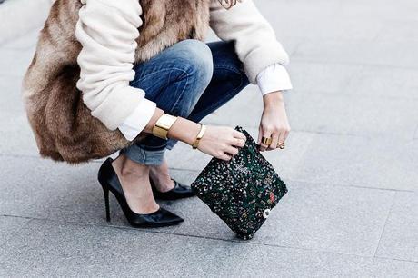 Hello 2015! Tous_Jewelry-Faux_Fur_Vest-Ripped_Jeans-Beaded_Clutch-Outfit-Street_Style-72