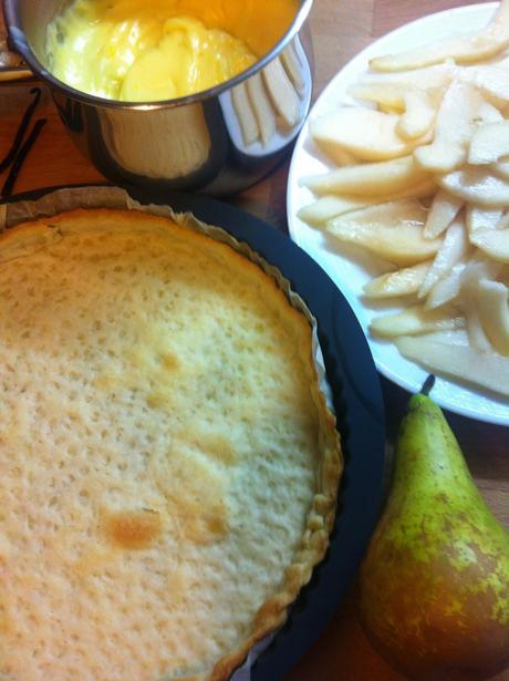 Tarta De Crema De Vainilla Y Pera