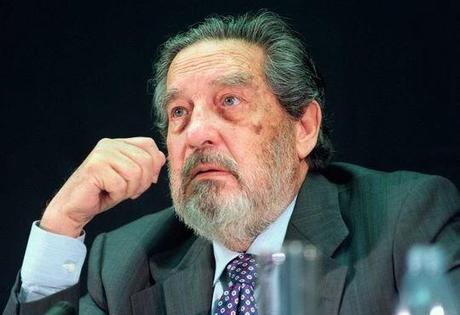 Los ensayos de Octavio Paz reivindican la existencia de una conciencia latinoamericana, no sólo desde el punto de vista del pensamiento ético, sino para rechazar el determinismo ideológico, que significa un purgatorio para algunos y el cielo para otros.