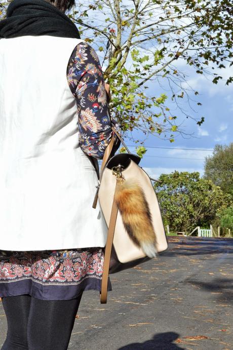 CHALECO EN NOVIEMBRE? OMG..QUÉ ATREVIDA!! CHALECO EN NOVIEMBRE? OMG..QUÉ ATREVIDA!!