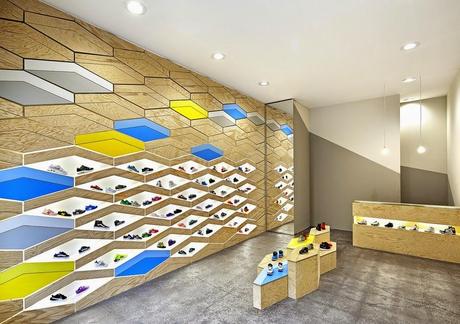 Suppakids Sneaker Store, Stuttgart, por el estudio ROK