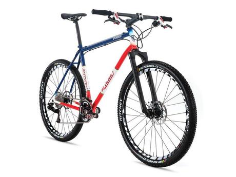 p-650b-front-angle-2013