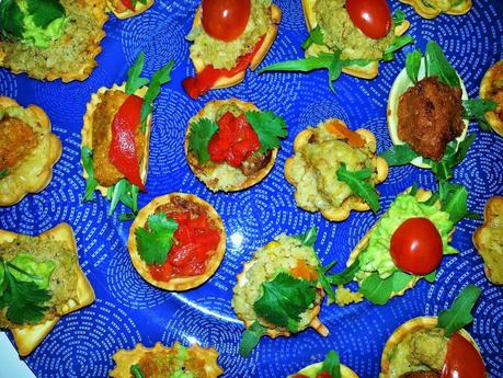 Tartaletas rellenas de patés vegetales