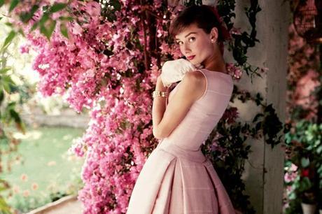 AGENDA: La exhibición de fotos de AUDREY HEPBURN!