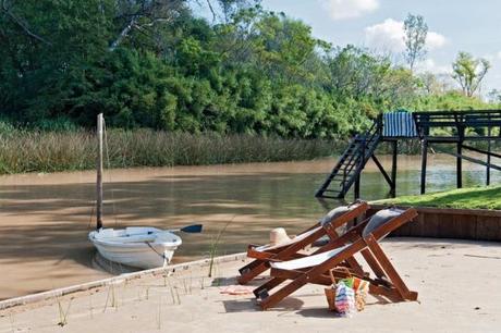 UN REFUGIO... EN LA ORILLA DEL AGUA