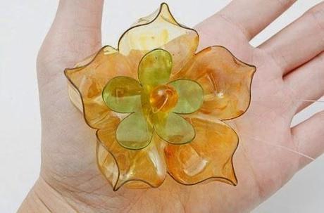 www.yoestolohago.com Hacer flores con botellas de plástico DIY