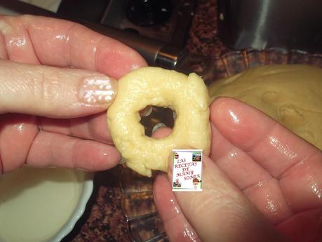 ROSCOS DE ANÍS CON ALMÍBAR