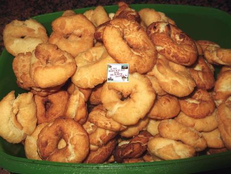 ROSCOS DE ANÍS CON ALMÍBAR