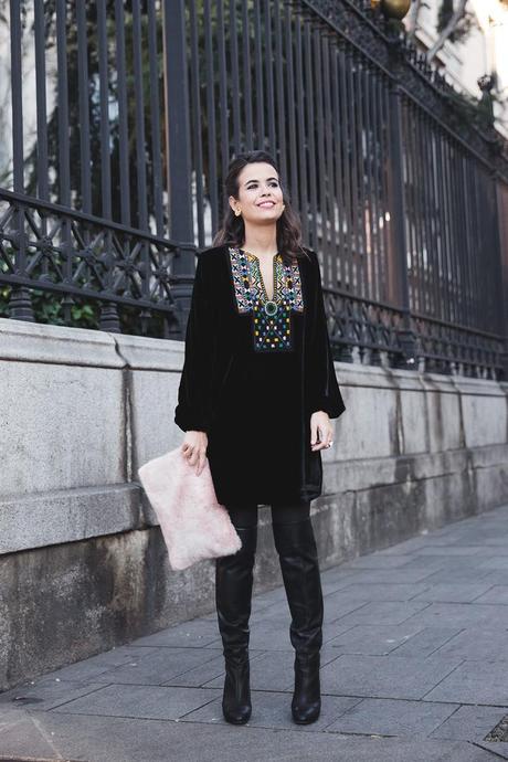 Fur_Coat-Velvet_Dress-Over_The_Knee_Boots-Boho_Dress-Outfit-Collage_VIntage-Street_Style-9