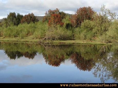 Ruta Tromeu y Braña Rebellón: Laguna de la Canalada